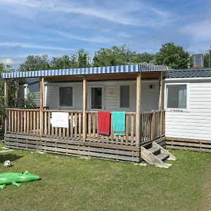 Campeggio Albatross Mobile Homes On Cisano&san Vito S. P. A., Bardolino
